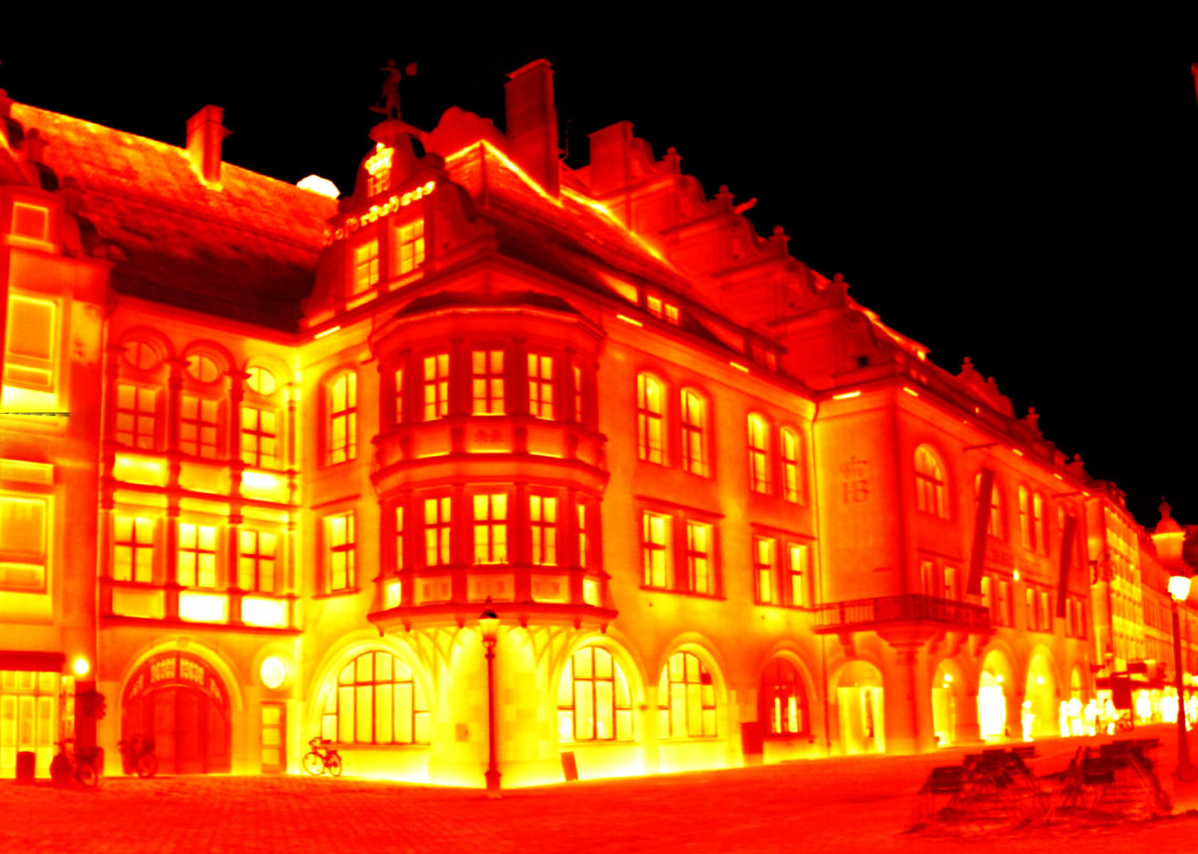 Wärmebildaufnahme „Feuer im Hofbräuhaus“ von Ingenieurbüro Müller Thermografie und Leckortung