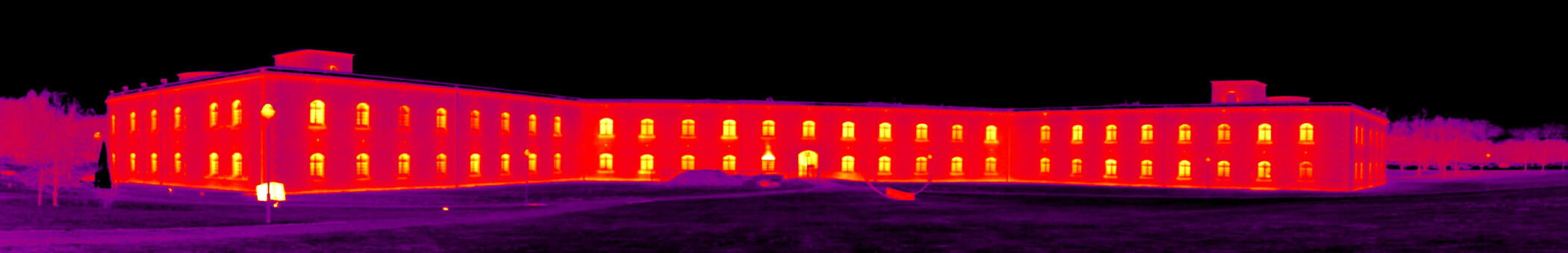 Wärmebildaufnahme „Kavalier Elbracht Parkseite“ von Ingenieurbüro Müller Thermografie und Leckortung